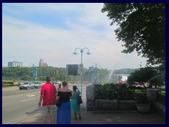 Clifton Hill, downtown Niagara Falls 09